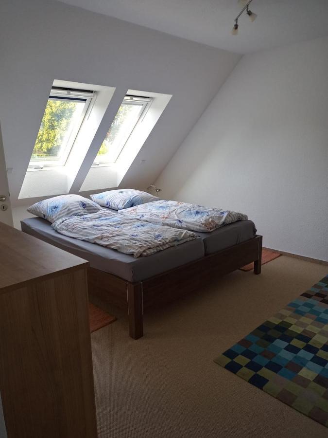 Modernes 21 M² Apartment Modern, Zentral Schortens Εξωτερικό φωτογραφία